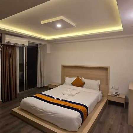 Hotel Royal Villa-2